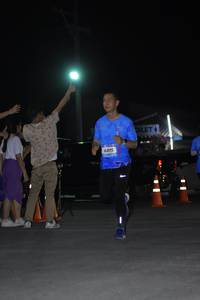 BIB: 6895
                            <button type="button" onclick="openModal(3393350)" class="btn btn-primary btn-sm float-right btn-popup" data-toggle="modal" data-target=".modal-high-quality">
                        <i class="fas fa-shopping-cart"></i> Add to Cart
                    </button>
                                            <button type="button" onclick="isThisMe(3393350, true)" class="btn btn-success btn-sm float-right btn-popup btn-isme hidden" data-toggle="tooltip" data-placement="bottom" title="นี่คือรูปของคุณใช่ไหม คลิกที่นี่เพื่อเอาเข้าอัลบั้ม">
                        <i class="fas fa-plus"></i> Add to album
                    </button>
                    <button type="button" onclick="isThisMe(3393350, false)" class="btn btn-warning btn-sm float-right btn-popup btn-isnotme hidden">
                        <i class="fas fa-ban"></i> Remove from album
                    </button>