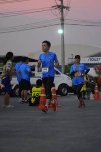 BIB: 309, 1065
                            <button type="button" onclick="openModal(3369397)" class="btn btn-primary btn-sm float-right btn-popup" data-toggle="modal" data-target=".modal-high-quality">
                        <i class="fas fa-shopping-cart"></i> Add to Cart
                    </button>
                                            <button type="button" onclick="isThisMe(3369397, true)" class="btn btn-success btn-sm float-right btn-popup btn-isme hidden" data-toggle="tooltip" data-placement="bottom" title="นี่คือรูปของคุณใช่ไหม คลิกที่นี่เพื่อเอาเข้าอัลบั้ม">
                        <i class="fas fa-plus"></i> Add to album
                    </button>
                    <button type="button" onclick="isThisMe(3369397, false)" class="btn btn-warning btn-sm float-right btn-popup btn-isnotme hidden">
                        <i class="fas fa-ban"></i> Remove from album
                    </button>