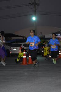 BIB: 829
                            <button type="button" onclick="openModal(3373082)" class="btn btn-primary btn-sm float-right btn-popup" data-toggle="modal" data-target=".modal-high-quality">
                        <i class="fas fa-shopping-cart"></i> Add to Cart
                    </button>
                                            <button type="button" onclick="isThisMe(3373082, true)" class="btn btn-success btn-sm float-right btn-popup btn-isme hidden" data-toggle="tooltip" data-placement="bottom" title="นี่คือรูปของคุณใช่ไหม คลิกที่นี่เพื่อเอาเข้าอัลบั้ม">
                        <i class="fas fa-plus"></i> Add to album
                    </button>
                    <button type="button" onclick="isThisMe(3373082, false)" class="btn btn-warning btn-sm float-right btn-popup btn-isnotme hidden">
                        <i class="fas fa-ban"></i> Remove from album
                    </button>