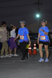 BIB: 363, 9357
                            <button type="button" onclick="openModal(3374073)" class="btn btn-primary btn-sm float-right btn-popup" data-toggle="modal" data-target=".modal-high-quality">
                        <i class="fas fa-shopping-cart"></i> Add to Cart
                    </button>
                                            <button type="button" onclick="isThisMe(3374073, true)" class="btn btn-success btn-sm float-right btn-popup btn-isme hidden" data-toggle="tooltip" data-placement="bottom" title="นี่คือรูปของคุณใช่ไหม คลิกที่นี่เพื่อเอาเข้าอัลบั้ม">
                        <i class="fas fa-plus"></i> Add to album
                    </button>
                    <button type="button" onclick="isThisMe(3374073, false)" class="btn btn-warning btn-sm float-right btn-popup btn-isnotme hidden">
                        <i class="fas fa-ban"></i> Remove from album
                    </button>