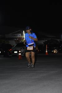 BIB: 9400
                            <button type="button" onclick="openModal(3393461)" class="btn btn-primary btn-sm float-right btn-popup" data-toggle="modal" data-target=".modal-high-quality">
                        <i class="fas fa-shopping-cart"></i> Add to Cart
                    </button>
                                            <button type="button" onclick="isThisMe(3393461, true)" class="btn btn-success btn-sm float-right btn-popup btn-isme hidden" data-toggle="tooltip" data-placement="bottom" title="นี่คือรูปของคุณใช่ไหม คลิกที่นี่เพื่อเอาเข้าอัลบั้ม">
                        <i class="fas fa-plus"></i> Add to album
                    </button>
                    <button type="button" onclick="isThisMe(3393461, false)" class="btn btn-warning btn-sm float-right btn-popup btn-isnotme hidden">
                        <i class="fas fa-ban"></i> Remove from album
                    </button>