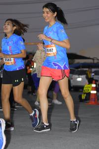 BIB: 582, 9583
                            <button type="button" onclick="openModal(3371241)" class="btn btn-primary btn-sm float-right btn-popup" data-toggle="modal" data-target=".modal-high-quality">
                        <i class="fas fa-shopping-cart"></i> Add to Cart
                    </button>
                                            <button type="button" onclick="isThisMe(3371241, true)" class="btn btn-success btn-sm float-right btn-popup btn-isme hidden" data-toggle="tooltip" data-placement="bottom" title="นี่คือรูปของคุณใช่ไหม คลิกที่นี่เพื่อเอาเข้าอัลบั้ม">
                        <i class="fas fa-plus"></i> Add to album
                    </button>
                    <button type="button" onclick="isThisMe(3371241, false)" class="btn btn-warning btn-sm float-right btn-popup btn-isnotme hidden">
                        <i class="fas fa-ban"></i> Remove from album
                    </button>