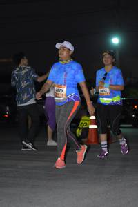 BIB: 8670, 9013
                            <button type="button" onclick="openModal(3390338)" class="btn btn-primary btn-sm float-right btn-popup" data-toggle="modal" data-target=".modal-high-quality">
                        <i class="fas fa-shopping-cart"></i> Add to Cart
                    </button>
                                            <button type="button" onclick="isThisMe(3390338, true)" class="btn btn-success btn-sm float-right btn-popup btn-isme hidden" data-toggle="tooltip" data-placement="bottom" title="นี่คือรูปของคุณใช่ไหม คลิกที่นี่เพื่อเอาเข้าอัลบั้ม">
                        <i class="fas fa-plus"></i> Add to album
                    </button>
                    <button type="button" onclick="isThisMe(3390338, false)" class="btn btn-warning btn-sm float-right btn-popup btn-isnotme hidden">
                        <i class="fas fa-ban"></i> Remove from album
                    </button>