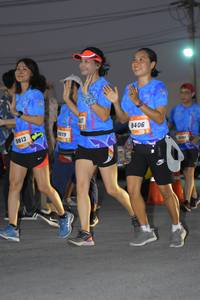 BIB: 8406, 619, 9813
                            <button type="button" onclick="openModal(3371872)" class="btn btn-primary btn-sm float-right btn-popup" data-toggle="modal" data-target=".modal-high-quality">
                        <i class="fas fa-shopping-cart"></i> Add to Cart
                    </button>
                                            <button type="button" onclick="isThisMe(3371872, true)" class="btn btn-success btn-sm float-right btn-popup btn-isme hidden" data-toggle="tooltip" data-placement="bottom" title="นี่คือรูปของคุณใช่ไหม คลิกที่นี่เพื่อเอาเข้าอัลบั้ม">
                        <i class="fas fa-plus"></i> Add to album
                    </button>
                    <button type="button" onclick="isThisMe(3371872, false)" class="btn btn-warning btn-sm float-right btn-popup btn-isnotme hidden">
                        <i class="fas fa-ban"></i> Remove from album
                    </button>