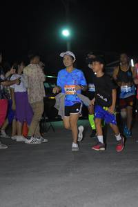 BIB: 614, 8564
                            <button type="button" onclick="openModal(3393098)" class="btn btn-primary btn-sm float-right btn-popup" data-toggle="modal" data-target=".modal-high-quality">
                        <i class="fas fa-shopping-cart"></i> Add to Cart
                    </button>
                                            <button type="button" onclick="isThisMe(3393098, true)" class="btn btn-success btn-sm float-right btn-popup btn-isme hidden" data-toggle="tooltip" data-placement="bottom" title="นี่คือรูปของคุณใช่ไหม คลิกที่นี่เพื่อเอาเข้าอัลบั้ม">
                        <i class="fas fa-plus"></i> Add to album
                    </button>
                    <button type="button" onclick="isThisMe(3393098, false)" class="btn btn-warning btn-sm float-right btn-popup btn-isnotme hidden">
                        <i class="fas fa-ban"></i> Remove from album
                    </button>