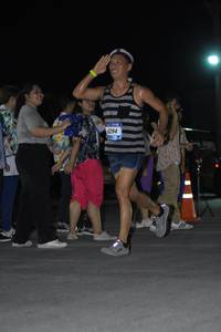 BIB: 294
                            <button type="button" onclick="openModal(3393329)" class="btn btn-primary btn-sm float-right btn-popup" data-toggle="modal" data-target=".modal-high-quality">
                        <i class="fas fa-shopping-cart"></i> Add to Cart
                    </button>
                                            <button type="button" onclick="isThisMe(3393329, true)" class="btn btn-success btn-sm float-right btn-popup btn-isme hidden" data-toggle="tooltip" data-placement="bottom" title="นี่คือรูปของคุณใช่ไหม คลิกที่นี่เพื่อเอาเข้าอัลบั้ม">
                        <i class="fas fa-plus"></i> Add to album
                    </button>
                    <button type="button" onclick="isThisMe(3393329, false)" class="btn btn-warning btn-sm float-right btn-popup btn-isnotme hidden">
                        <i class="fas fa-ban"></i> Remove from album
                    </button>