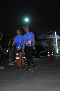 BIB: 8353
                            <button type="button" onclick="openModal(3391125)" class="btn btn-primary btn-sm float-right btn-popup" data-toggle="modal" data-target=".modal-high-quality">
                        <i class="fas fa-shopping-cart"></i> Add to Cart
                    </button>
                                            <button type="button" onclick="isThisMe(3391125, true)" class="btn btn-success btn-sm float-right btn-popup btn-isme hidden" data-toggle="tooltip" data-placement="bottom" title="นี่คือรูปของคุณใช่ไหม คลิกที่นี่เพื่อเอาเข้าอัลบั้ม">
                        <i class="fas fa-plus"></i> Add to album
                    </button>
                    <button type="button" onclick="isThisMe(3391125, false)" class="btn btn-warning btn-sm float-right btn-popup btn-isnotme hidden">
                        <i class="fas fa-ban"></i> Remove from album
                    </button>