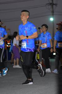 BIB: 9465, 8817
                            <button type="button" onclick="openModal(3370951)" class="btn btn-primary btn-sm float-right btn-popup" data-toggle="modal" data-target=".modal-high-quality">
                        <i class="fas fa-shopping-cart"></i> Add to Cart
                    </button>
                                            <button type="button" onclick="isThisMe(3370951, true)" class="btn btn-success btn-sm float-right btn-popup btn-isme hidden" data-toggle="tooltip" data-placement="bottom" title="นี่คือรูปของคุณใช่ไหม คลิกที่นี่เพื่อเอาเข้าอัลบั้ม">
                        <i class="fas fa-plus"></i> Add to album
                    </button>
                    <button type="button" onclick="isThisMe(3370951, false)" class="btn btn-warning btn-sm float-right btn-popup btn-isnotme hidden">
                        <i class="fas fa-ban"></i> Remove from album
                    </button>