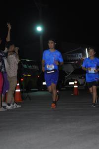 BIB: 6126
                            <button type="button" onclick="openModal(3392791)" class="btn btn-primary btn-sm float-right btn-popup" data-toggle="modal" data-target=".modal-high-quality">
                        <i class="fas fa-shopping-cart"></i> Add to Cart
                    </button>
                                            <button type="button" onclick="isThisMe(3392791, true)" class="btn btn-success btn-sm float-right btn-popup btn-isme hidden" data-toggle="tooltip" data-placement="bottom" title="นี่คือรูปของคุณใช่ไหม คลิกที่นี่เพื่อเอาเข้าอัลบั้ม">
                        <i class="fas fa-plus"></i> Add to album
                    </button>
                    <button type="button" onclick="isThisMe(3392791, false)" class="btn btn-warning btn-sm float-right btn-popup btn-isnotme hidden">
                        <i class="fas fa-ban"></i> Remove from album
                    </button>