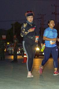 BIB: 830
                            <button type="button" onclick="openModal(3400782)" class="btn btn-primary btn-sm float-right btn-popup" data-toggle="modal" data-target=".modal-high-quality">
                        <i class="fas fa-shopping-cart"></i> Add to Cart
                    </button>
                                            <button type="button" onclick="isThisMe(3400782, true)" class="btn btn-success btn-sm float-right btn-popup btn-isme hidden" data-toggle="tooltip" data-placement="bottom" title="นี่คือรูปของคุณใช่ไหม คลิกที่นี่เพื่อเอาเข้าอัลบั้ม">
                        <i class="fas fa-plus"></i> Add to album
                    </button>
                    <button type="button" onclick="isThisMe(3400782, false)" class="btn btn-warning btn-sm float-right btn-popup btn-isnotme hidden">
                        <i class="fas fa-ban"></i> Remove from album
                    </button>