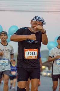 BIB: 8068, 103
                            <button type="button" onclick="openModal(3400577)" class="btn btn-primary btn-sm float-right btn-popup" data-toggle="modal" data-target=".modal-high-quality">
                        <i class="fas fa-shopping-cart"></i> Add to Cart
                    </button>
                                            <button type="button" onclick="isThisMe(3400577, true)" class="btn btn-success btn-sm float-right btn-popup btn-isme hidden" data-toggle="tooltip" data-placement="bottom" title="นี่คือรูปของคุณใช่ไหม คลิกที่นี่เพื่อเอาเข้าอัลบั้ม">
                        <i class="fas fa-plus"></i> Add to album
                    </button>
                    <button type="button" onclick="isThisMe(3400577, false)" class="btn btn-warning btn-sm float-right btn-popup btn-isnotme hidden">
                        <i class="fas fa-ban"></i> Remove from album
                    </button>