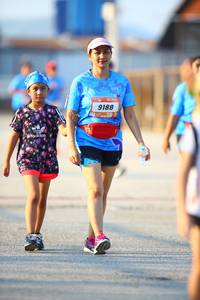 BIB: 9188
                            <button type="button" onclick="openModal(3379767)" class="btn btn-primary btn-sm float-right btn-popup" data-toggle="modal" data-target=".modal-high-quality">
                        <i class="fas fa-shopping-cart"></i> Add to Cart
                    </button>
                                            <button type="button" onclick="isThisMe(3379767, true)" class="btn btn-success btn-sm float-right btn-popup btn-isme hidden" data-toggle="tooltip" data-placement="bottom" title="นี่คือรูปของคุณใช่ไหม คลิกที่นี่เพื่อเอาเข้าอัลบั้ม">
                        <i class="fas fa-plus"></i> Add to album
                    </button>
                    <button type="button" onclick="isThisMe(3379767, false)" class="btn btn-warning btn-sm float-right btn-popup btn-isnotme hidden">
                        <i class="fas fa-ban"></i> Remove from album
                    </button>