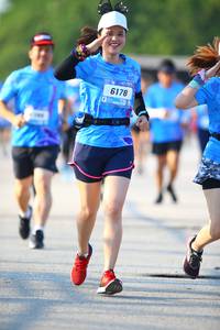 BIB: 6178
                            <button type="button" onclick="openModal(3092084)" class="btn btn-primary btn-sm float-right btn-popup" data-toggle="modal" data-target=".modal-high-quality">
                        <i class="fas fa-shopping-cart"></i> Add to Cart
                    </button>
                                            <button type="button" onclick="isThisMe(3092084, true)" class="btn btn-success btn-sm float-right btn-popup btn-isme hidden" data-toggle="tooltip" data-placement="bottom" title="นี่คือรูปของคุณใช่ไหม คลิกที่นี่เพื่อเอาเข้าอัลบั้ม">
                        <i class="fas fa-plus"></i> Add to album
                    </button>
                    <button type="button" onclick="isThisMe(3092084, false)" class="btn btn-warning btn-sm float-right btn-popup btn-isnotme hidden">
                        <i class="fas fa-ban"></i> Remove from album
                    </button>