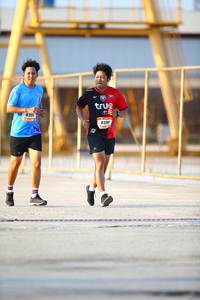 BIB: 839
                            <button type="button" onclick="openModal(3169670)" class="btn btn-primary btn-sm float-right btn-popup" data-toggle="modal" data-target=".modal-high-quality">
                        <i class="fas fa-shopping-cart"></i> Add to Cart
                    </button>
                                            <button type="button" onclick="isThisMe(3169670, true)" class="btn btn-success btn-sm float-right btn-popup btn-isme hidden" data-toggle="tooltip" data-placement="bottom" title="นี่คือรูปของคุณใช่ไหม คลิกที่นี่เพื่อเอาเข้าอัลบั้ม">
                        <i class="fas fa-plus"></i> Add to album
                    </button>
                    <button type="button" onclick="isThisMe(3169670, false)" class="btn btn-warning btn-sm float-right btn-popup btn-isnotme hidden">
                        <i class="fas fa-ban"></i> Remove from album
                    </button>