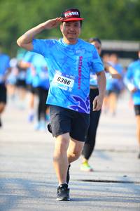 BIB: 6386
                            <button type="button" onclick="openModal(3092272)" class="btn btn-primary btn-sm float-right btn-popup" data-toggle="modal" data-target=".modal-high-quality">
                        <i class="fas fa-shopping-cart"></i> Add to Cart
                    </button>
                                            <button type="button" onclick="isThisMe(3092272, true)" class="btn btn-success btn-sm float-right btn-popup btn-isme hidden" data-toggle="tooltip" data-placement="bottom" title="นี่คือรูปของคุณใช่ไหม คลิกที่นี่เพื่อเอาเข้าอัลบั้ม">
                        <i class="fas fa-plus"></i> Add to album
                    </button>
                    <button type="button" onclick="isThisMe(3092272, false)" class="btn btn-warning btn-sm float-right btn-popup btn-isnotme hidden">
                        <i class="fas fa-ban"></i> Remove from album
                    </button>