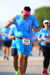 BIB: 9392
                            <button type="button" onclick="openModal(3160150)" class="btn btn-primary btn-sm float-right btn-popup" data-toggle="modal" data-target=".modal-high-quality">
                        <i class="fas fa-shopping-cart"></i> Add to Cart
                    </button>
                                            <button type="button" onclick="isThisMe(3160150, true)" class="btn btn-success btn-sm float-right btn-popup btn-isme hidden" data-toggle="tooltip" data-placement="bottom" title="นี่คือรูปของคุณใช่ไหม คลิกที่นี่เพื่อเอาเข้าอัลบั้ม">
                        <i class="fas fa-plus"></i> Add to album
                    </button>
                    <button type="button" onclick="isThisMe(3160150, false)" class="btn btn-warning btn-sm float-right btn-popup btn-isnotme hidden">
                        <i class="fas fa-ban"></i> Remove from album
                    </button>