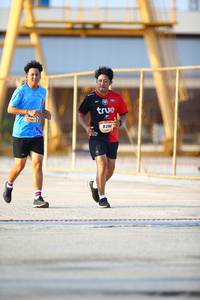 BIB: 839
                            <button type="button" onclick="openModal(3169478)" class="btn btn-primary btn-sm float-right btn-popup" data-toggle="modal" data-target=".modal-high-quality">
                        <i class="fas fa-shopping-cart"></i> Add to Cart
                    </button>
                                            <button type="button" onclick="isThisMe(3169478, true)" class="btn btn-success btn-sm float-right btn-popup btn-isme hidden" data-toggle="tooltip" data-placement="bottom" title="นี่คือรูปของคุณใช่ไหม คลิกที่นี่เพื่อเอาเข้าอัลบั้ม">
                        <i class="fas fa-plus"></i> Add to album
                    </button>
                    <button type="button" onclick="isThisMe(3169478, false)" class="btn btn-warning btn-sm float-right btn-popup btn-isnotme hidden">
                        <i class="fas fa-ban"></i> Remove from album
                    </button>