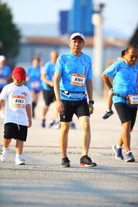 BIB: 8164, 969, 8163, 
                            <button type="button" onclick="openModal(3379944)" class="btn btn-primary btn-sm float-right btn-popup" data-toggle="modal" data-target=".modal-high-quality">
                        <i class="fas fa-shopping-cart"></i> Add to Cart
                    </button>
                                            <button type="button" onclick="isThisMe(3379944, true)" class="btn btn-success btn-sm float-right btn-popup btn-isme hidden" data-toggle="tooltip" data-placement="bottom" title="นี่คือรูปของคุณใช่ไหม คลิกที่นี่เพื่อเอาเข้าอัลบั้ม">
                        <i class="fas fa-plus"></i> Add to album
                    </button>
                    <button type="button" onclick="isThisMe(3379944, false)" class="btn btn-warning btn-sm float-right btn-popup btn-isnotme hidden">
                        <i class="fas fa-ban"></i> Remove from album
                    </button>