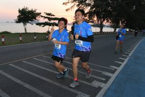 BIB: 035, 6024
                            <button type="button" onclick="openModal(3434669)" class="btn btn-primary btn-sm float-right btn-popup" data-toggle="modal" data-target=".modal-high-quality">
                        <i class="fas fa-shopping-cart"></i> Add to Cart
                    </button>
                                            <button type="button" onclick="isThisMe(3434669, true)" class="btn btn-success btn-sm float-right btn-popup btn-isme hidden" data-toggle="tooltip" data-placement="bottom" title="นี่คือรูปของคุณใช่ไหม คลิกที่นี่เพื่อเอาเข้าอัลบั้ม">
                        <i class="fas fa-plus"></i> Add to album
                    </button>
                    <button type="button" onclick="isThisMe(3434669, false)" class="btn btn-warning btn-sm float-right btn-popup btn-isnotme hidden">
                        <i class="fas fa-ban"></i> Remove from album
                    </button>