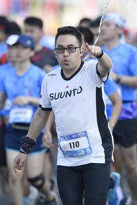 BIB: 110
                            <button type="button" onclick="openModal(3462070)" class="btn btn-primary btn-sm float-right btn-popup" data-toggle="modal" data-target=".modal-high-quality">
                        <i class="fas fa-shopping-cart"></i> Add to Cart
                    </button>
                                            <button type="button" onclick="isThisMe(3462070, true)" class="btn btn-success btn-sm float-right btn-popup btn-isme hidden" data-toggle="tooltip" data-placement="bottom" title="นี่คือรูปของคุณใช่ไหม คลิกที่นี่เพื่อเอาเข้าอัลบั้ม">
                        <i class="fas fa-plus"></i> Add to album
                    </button>
                    <button type="button" onclick="isThisMe(3462070, false)" class="btn btn-warning btn-sm float-right btn-popup btn-isnotme hidden">
                        <i class="fas fa-ban"></i> Remove from album
                    </button>