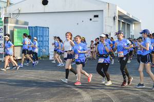 BIB: 
                            <button type="button" onclick="openModal(3466829)" class="btn btn-primary btn-sm float-right btn-popup" data-toggle="modal" data-target=".modal-high-quality">
                        <i class="fas fa-shopping-cart"></i> Add to Cart
                    </button>
                                            <button type="button" onclick="isThisMe(3466829, true)" class="btn btn-success btn-sm float-right btn-popup btn-isme hidden" data-toggle="tooltip" data-placement="bottom" title="นี่คือรูปของคุณใช่ไหม คลิกที่นี่เพื่อเอาเข้าอัลบั้ม">
                        <i class="fas fa-plus"></i> Add to album
                    </button>
                    <button type="button" onclick="isThisMe(3466829, false)" class="btn btn-warning btn-sm float-right btn-popup btn-isnotme hidden">
                        <i class="fas fa-ban"></i> Remove from album
                    </button>