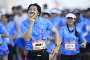 BIB: 8804, 279
                            <button type="button" onclick="openModal(3462200)" class="btn btn-primary btn-sm float-right btn-popup" data-toggle="modal" data-target=".modal-high-quality">
                        <i class="fas fa-shopping-cart"></i> Add to Cart
                    </button>
                                            <button type="button" onclick="isThisMe(3462200, true)" class="btn btn-success btn-sm float-right btn-popup btn-isme hidden" data-toggle="tooltip" data-placement="bottom" title="นี่คือรูปของคุณใช่ไหม คลิกที่นี่เพื่อเอาเข้าอัลบั้ม">
                        <i class="fas fa-plus"></i> Add to album
                    </button>
                    <button type="button" onclick="isThisMe(3462200, false)" class="btn btn-warning btn-sm float-right btn-popup btn-isnotme hidden">
                        <i class="fas fa-ban"></i> Remove from album
                    </button>