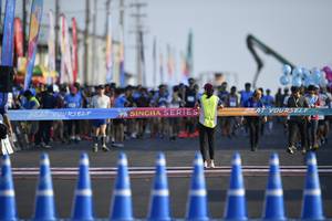 BIB: 
                            <button type="button" onclick="openModal(3461978)" class="btn btn-primary btn-sm float-right btn-popup" data-toggle="modal" data-target=".modal-high-quality">
                        <i class="fas fa-shopping-cart"></i> Add to Cart
                    </button>
                                            <button type="button" onclick="isThisMe(3461978, true)" class="btn btn-success btn-sm float-right btn-popup btn-isme hidden" data-toggle="tooltip" data-placement="bottom" title="นี่คือรูปของคุณใช่ไหม คลิกที่นี่เพื่อเอาเข้าอัลบั้ม">
                        <i class="fas fa-plus"></i> Add to album
                    </button>
                    <button type="button" onclick="isThisMe(3461978, false)" class="btn btn-warning btn-sm float-right btn-popup btn-isnotme hidden">
                        <i class="fas fa-ban"></i> Remove from album
                    </button>