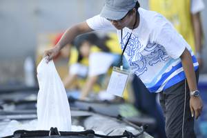 BIB: 
                            <button type="button" onclick="openModal(3462323)" class="btn btn-primary btn-sm float-right btn-popup" data-toggle="modal" data-target=".modal-high-quality">
                        <i class="fas fa-shopping-cart"></i> Add to Cart
                    </button>
                                            <button type="button" onclick="isThisMe(3462323, true)" class="btn btn-success btn-sm float-right btn-popup btn-isme hidden" data-toggle="tooltip" data-placement="bottom" title="นี่คือรูปของคุณใช่ไหม คลิกที่นี่เพื่อเอาเข้าอัลบั้ม">
                        <i class="fas fa-plus"></i> Add to album
                    </button>
                    <button type="button" onclick="isThisMe(3462323, false)" class="btn btn-warning btn-sm float-right btn-popup btn-isnotme hidden">
                        <i class="fas fa-ban"></i> Remove from album
                    </button>