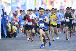 BIB: 6920
                            <button type="button" onclick="openModal(3462004)" class="btn btn-primary btn-sm float-right btn-popup" data-toggle="modal" data-target=".modal-high-quality">
                        <i class="fas fa-shopping-cart"></i> Add to Cart
                    </button>
                                            <button type="button" onclick="isThisMe(3462004, true)" class="btn btn-success btn-sm float-right btn-popup btn-isme hidden" data-toggle="tooltip" data-placement="bottom" title="นี่คือรูปของคุณใช่ไหม คลิกที่นี่เพื่อเอาเข้าอัลบั้ม">
                        <i class="fas fa-plus"></i> Add to album
                    </button>
                    <button type="button" onclick="isThisMe(3462004, false)" class="btn btn-warning btn-sm float-right btn-popup btn-isnotme hidden">
                        <i class="fas fa-ban"></i> Remove from album
                    </button>