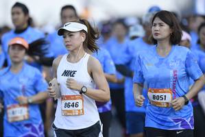 BIB: 8051, 8646
                            <button type="button" onclick="openModal(3462185)" class="btn btn-primary btn-sm float-right btn-popup" data-toggle="modal" data-target=".modal-high-quality">
                        <i class="fas fa-shopping-cart"></i> Add to Cart
                    </button>
                                            <button type="button" onclick="isThisMe(3462185, true)" class="btn btn-success btn-sm float-right btn-popup btn-isme hidden" data-toggle="tooltip" data-placement="bottom" title="นี่คือรูปของคุณใช่ไหม คลิกที่นี่เพื่อเอาเข้าอัลบั้ม">
                        <i class="fas fa-plus"></i> Add to album
                    </button>
                    <button type="button" onclick="isThisMe(3462185, false)" class="btn btn-warning btn-sm float-right btn-popup btn-isnotme hidden">
                        <i class="fas fa-ban"></i> Remove from album
                    </button>