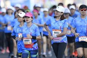 BIB: 9002, 784, 8995
                            <button type="button" onclick="openModal(3462158)" class="btn btn-primary btn-sm float-right btn-popup" data-toggle="modal" data-target=".modal-high-quality">
                        <i class="fas fa-shopping-cart"></i> Add to Cart
                    </button>
                                            <button type="button" onclick="isThisMe(3462158, true)" class="btn btn-success btn-sm float-right btn-popup btn-isme hidden" data-toggle="tooltip" data-placement="bottom" title="นี่คือรูปของคุณใช่ไหม คลิกที่นี่เพื่อเอาเข้าอัลบั้ม">
                        <i class="fas fa-plus"></i> Add to album
                    </button>
                    <button type="button" onclick="isThisMe(3462158, false)" class="btn btn-warning btn-sm float-right btn-popup btn-isnotme hidden">
                        <i class="fas fa-ban"></i> Remove from album
                    </button>