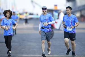 BIB: 6477, 6476
                            <button type="button" onclick="openModal(3462147)" class="btn btn-primary btn-sm float-right btn-popup" data-toggle="modal" data-target=".modal-high-quality">
                        <i class="fas fa-shopping-cart"></i> Add to Cart
                    </button>
                                            <button type="button" onclick="isThisMe(3462147, true)" class="btn btn-success btn-sm float-right btn-popup btn-isme hidden" data-toggle="tooltip" data-placement="bottom" title="นี่คือรูปของคุณใช่ไหม คลิกที่นี่เพื่อเอาเข้าอัลบั้ม">
                        <i class="fas fa-plus"></i> Add to album
                    </button>
                    <button type="button" onclick="isThisMe(3462147, false)" class="btn btn-warning btn-sm float-right btn-popup btn-isnotme hidden">
                        <i class="fas fa-ban"></i> Remove from album
                    </button>