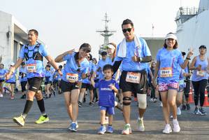 BIB: 9840, 8992, 8048, 8047, 
                            <button type="button" onclick="openModal(3466894)" class="btn btn-primary btn-sm float-right btn-popup" data-toggle="modal" data-target=".modal-high-quality">
                        <i class="fas fa-shopping-cart"></i> Add to Cart
                    </button>
                                            <button type="button" onclick="isThisMe(3466894, true)" class="btn btn-success btn-sm float-right btn-popup btn-isme hidden" data-toggle="tooltip" data-placement="bottom" title="นี่คือรูปของคุณใช่ไหม คลิกที่นี่เพื่อเอาเข้าอัลบั้ม">
                        <i class="fas fa-plus"></i> Add to album
                    </button>
                    <button type="button" onclick="isThisMe(3466894, false)" class="btn btn-warning btn-sm float-right btn-popup btn-isnotme hidden">
                        <i class="fas fa-ban"></i> Remove from album
                    </button>