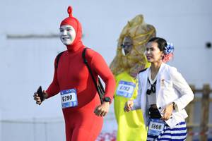 BIB: 6793, 6790, 6800
                            <button type="button" onclick="openModal(3462099)" class="btn btn-primary btn-sm float-right btn-popup" data-toggle="modal" data-target=".modal-high-quality">
                        <i class="fas fa-shopping-cart"></i> Add to Cart
                    </button>
                                            <button type="button" onclick="isThisMe(3462099, true)" class="btn btn-success btn-sm float-right btn-popup btn-isme hidden" data-toggle="tooltip" data-placement="bottom" title="นี่คือรูปของคุณใช่ไหม คลิกที่นี่เพื่อเอาเข้าอัลบั้ม">
                        <i class="fas fa-plus"></i> Add to album
                    </button>
                    <button type="button" onclick="isThisMe(3462099, false)" class="btn btn-warning btn-sm float-right btn-popup btn-isnotme hidden">
                        <i class="fas fa-ban"></i> Remove from album
                    </button>