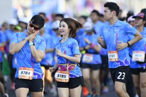 BIB: 731, 8784, 8785
                            <button type="button" onclick="openModal(3462167)" class="btn btn-primary btn-sm float-right btn-popup" data-toggle="modal" data-target=".modal-high-quality">
                        <i class="fas fa-shopping-cart"></i> Add to Cart
                    </button>
                                            <button type="button" onclick="isThisMe(3462167, true)" class="btn btn-success btn-sm float-right btn-popup btn-isme hidden" data-toggle="tooltip" data-placement="bottom" title="นี่คือรูปของคุณใช่ไหม คลิกที่นี่เพื่อเอาเข้าอัลบั้ม">
                        <i class="fas fa-plus"></i> Add to album
                    </button>
                    <button type="button" onclick="isThisMe(3462167, false)" class="btn btn-warning btn-sm float-right btn-popup btn-isnotme hidden">
                        <i class="fas fa-ban"></i> Remove from album
                    </button>