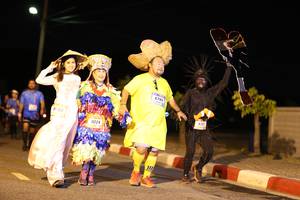 BIB: 8793, 9224
                            <button type="button" onclick="openModal(3448936)" class="btn btn-primary btn-sm float-right btn-popup" data-toggle="modal" data-target=".modal-high-quality">
                        <i class="fas fa-shopping-cart"></i> Add to Cart
                    </button>
                                            <button type="button" onclick="isThisMe(3448936, true)" class="btn btn-success btn-sm float-right btn-popup btn-isme hidden" data-toggle="tooltip" data-placement="bottom" title="นี่คือรูปของคุณใช่ไหม คลิกที่นี่เพื่อเอาเข้าอัลบั้ม">
                        <i class="fas fa-plus"></i> Add to album
                    </button>
                    <button type="button" onclick="isThisMe(3448936, false)" class="btn btn-warning btn-sm float-right btn-popup btn-isnotme hidden">
                        <i class="fas fa-ban"></i> Remove from album
                    </button>