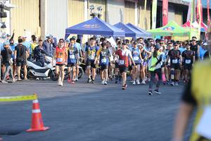 BIB: 
                            <button type="button" onclick="openModal(3442469)" class="btn btn-primary btn-sm float-right btn-popup" data-toggle="modal" data-target=".modal-high-quality">
                        <i class="fas fa-shopping-cart"></i> Add to Cart
                    </button>
                                            <button type="button" onclick="isThisMe(3442469, true)" class="btn btn-success btn-sm float-right btn-popup btn-isme hidden" data-toggle="tooltip" data-placement="bottom" title="นี่คือรูปของคุณใช่ไหม คลิกที่นี่เพื่อเอาเข้าอัลบั้ม">
                        <i class="fas fa-plus"></i> Add to album
                    </button>
                    <button type="button" onclick="isThisMe(3442469, false)" class="btn btn-warning btn-sm float-right btn-popup btn-isnotme hidden">
                        <i class="fas fa-ban"></i> Remove from album
                    </button>