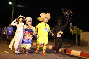 BIB: 6793, 9367, 224
                            <button type="button" onclick="openModal(3448931)" class="btn btn-primary btn-sm float-right btn-popup" data-toggle="modal" data-target=".modal-high-quality">
                        <i class="fas fa-shopping-cart"></i> Add to Cart
                    </button>
                                            <button type="button" onclick="isThisMe(3448931, true)" class="btn btn-success btn-sm float-right btn-popup btn-isme hidden" data-toggle="tooltip" data-placement="bottom" title="นี่คือรูปของคุณใช่ไหม คลิกที่นี่เพื่อเอาเข้าอัลบั้ม">
                        <i class="fas fa-plus"></i> Add to album
                    </button>
                    <button type="button" onclick="isThisMe(3448931, false)" class="btn btn-warning btn-sm float-right btn-popup btn-isnotme hidden">
                        <i class="fas fa-ban"></i> Remove from album
                    </button>