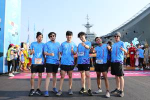 BIB: 3532, 5978
                            <button type="button" onclick="openModal(3442577)" class="btn btn-primary btn-sm float-right btn-popup" data-toggle="modal" data-target=".modal-high-quality">
                        <i class="fas fa-shopping-cart"></i> Add to Cart
                    </button>
                                            <button type="button" onclick="isThisMe(3442577, true)" class="btn btn-success btn-sm float-right btn-popup btn-isme hidden" data-toggle="tooltip" data-placement="bottom" title="นี่คือรูปของคุณใช่ไหม คลิกที่นี่เพื่อเอาเข้าอัลบั้ม">
                        <i class="fas fa-plus"></i> Add to album
                    </button>
                    <button type="button" onclick="isThisMe(3442577, false)" class="btn btn-warning btn-sm float-right btn-popup btn-isnotme hidden">
                        <i class="fas fa-ban"></i> Remove from album
                    </button>