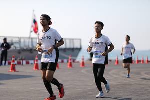 BIB: 109
                            <button type="button" onclick="openModal(3442301)" class="btn btn-primary btn-sm float-right btn-popup" data-toggle="modal" data-target=".modal-high-quality">
                        <i class="fas fa-shopping-cart"></i> Add to Cart
                    </button>
                                            <button type="button" onclick="isThisMe(3442301, true)" class="btn btn-success btn-sm float-right btn-popup btn-isme hidden" data-toggle="tooltip" data-placement="bottom" title="นี่คือรูปของคุณใช่ไหม คลิกที่นี่เพื่อเอาเข้าอัลบั้ม">
                        <i class="fas fa-plus"></i> Add to album
                    </button>
                    <button type="button" onclick="isThisMe(3442301, false)" class="btn btn-warning btn-sm float-right btn-popup btn-isnotme hidden">
                        <i class="fas fa-ban"></i> Remove from album
                    </button>