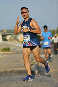 BIB: 920
                            <button type="button" onclick="openModal(3443710)" class="btn btn-primary btn-sm float-right btn-popup" data-toggle="modal" data-target=".modal-high-quality">
                        <i class="fas fa-shopping-cart"></i> Add to Cart
                    </button>
                                            <button type="button" onclick="isThisMe(3443710, true)" class="btn btn-success btn-sm float-right btn-popup btn-isme hidden" data-toggle="tooltip" data-placement="bottom" title="นี่คือรูปของคุณใช่ไหม คลิกที่นี่เพื่อเอาเข้าอัลบั้ม">
                        <i class="fas fa-plus"></i> Add to album
                    </button>
                    <button type="button" onclick="isThisMe(3443710, false)" class="btn btn-warning btn-sm float-right btn-popup btn-isnotme hidden">
                        <i class="fas fa-ban"></i> Remove from album
                    </button>