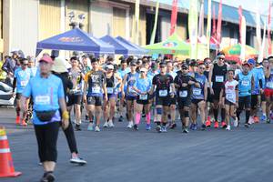 BIB: 
                            <button type="button" onclick="openModal(3442479)" class="btn btn-primary btn-sm float-right btn-popup" data-toggle="modal" data-target=".modal-high-quality">
                        <i class="fas fa-shopping-cart"></i> Add to Cart
                    </button>
                                            <button type="button" onclick="isThisMe(3442479, true)" class="btn btn-success btn-sm float-right btn-popup btn-isme hidden" data-toggle="tooltip" data-placement="bottom" title="นี่คือรูปของคุณใช่ไหม คลิกที่นี่เพื่อเอาเข้าอัลบั้ม">
                        <i class="fas fa-plus"></i> Add to album
                    </button>
                    <button type="button" onclick="isThisMe(3442479, false)" class="btn btn-warning btn-sm float-right btn-popup btn-isnotme hidden">
                        <i class="fas fa-ban"></i> Remove from album
                    </button>