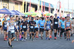 BIB: 
                            <button type="button" onclick="openModal(3442477)" class="btn btn-primary btn-sm float-right btn-popup" data-toggle="modal" data-target=".modal-high-quality">
                        <i class="fas fa-shopping-cart"></i> Add to Cart
                    </button>
                                            <button type="button" onclick="isThisMe(3442477, true)" class="btn btn-success btn-sm float-right btn-popup btn-isme hidden" data-toggle="tooltip" data-placement="bottom" title="นี่คือรูปของคุณใช่ไหม คลิกที่นี่เพื่อเอาเข้าอัลบั้ม">
                        <i class="fas fa-plus"></i> Add to album
                    </button>
                    <button type="button" onclick="isThisMe(3442477, false)" class="btn btn-warning btn-sm float-right btn-popup btn-isnotme hidden">
                        <i class="fas fa-ban"></i> Remove from album
                    </button>