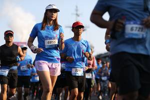 BIB: 7219
                            <button type="button" onclick="openModal(3442920)" class="btn btn-primary btn-sm float-right btn-popup" data-toggle="modal" data-target=".modal-high-quality">
                        <i class="fas fa-shopping-cart"></i> Add to Cart
                    </button>
                                            <button type="button" onclick="isThisMe(3442920, true)" class="btn btn-success btn-sm float-right btn-popup btn-isme hidden" data-toggle="tooltip" data-placement="bottom" title="นี่คือรูปของคุณใช่ไหม คลิกที่นี่เพื่อเอาเข้าอัลบั้ม">
                        <i class="fas fa-plus"></i> Add to album
                    </button>
                    <button type="button" onclick="isThisMe(3442920, false)" class="btn btn-warning btn-sm float-right btn-popup btn-isnotme hidden">
                        <i class="fas fa-ban"></i> Remove from album
                    </button>