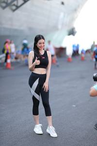 BIB: 
                            <button type="button" onclick="openModal(3442186)" class="btn btn-primary btn-sm float-right btn-popup" data-toggle="modal" data-target=".modal-high-quality">
                        <i class="fas fa-shopping-cart"></i> Add to Cart
                    </button>
                                            <button type="button" onclick="isThisMe(3442186, true)" class="btn btn-success btn-sm float-right btn-popup btn-isme hidden" data-toggle="tooltip" data-placement="bottom" title="นี่คือรูปของคุณใช่ไหม คลิกที่นี่เพื่อเอาเข้าอัลบั้ม">
                        <i class="fas fa-plus"></i> Add to album
                    </button>
                    <button type="button" onclick="isThisMe(3442186, false)" class="btn btn-warning btn-sm float-right btn-popup btn-isnotme hidden">
                        <i class="fas fa-ban"></i> Remove from album
                    </button>