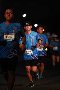 BIB: 6257, 6189
                            <button type="button" onclick="openModal(3494480)" class="btn btn-primary btn-sm float-right btn-popup" data-toggle="modal" data-target=".modal-high-quality">
                        <i class="fas fa-shopping-cart"></i> Add to Cart
                    </button>
                                            <button type="button" onclick="isThisMe(3494480, true)" class="btn btn-success btn-sm float-right btn-popup btn-isme hidden" data-toggle="tooltip" data-placement="bottom" title="นี่คือรูปของคุณใช่ไหม คลิกที่นี่เพื่อเอาเข้าอัลบั้ม">
                        <i class="fas fa-plus"></i> Add to album
                    </button>
                    <button type="button" onclick="isThisMe(3494480, false)" class="btn btn-warning btn-sm float-right btn-popup btn-isnotme hidden">
                        <i class="fas fa-ban"></i> Remove from album
                    </button>