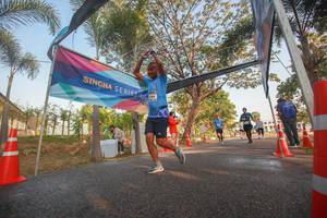 BIB: 
                            <button type="button" onclick="openModal(3451875)" class="btn btn-primary btn-sm float-right btn-popup" data-toggle="modal" data-target=".modal-high-quality">
                        <i class="fas fa-shopping-cart"></i> Add to Cart
                    </button>
                                            <button type="button" onclick="isThisMe(3451875, true)" class="btn btn-success btn-sm float-right btn-popup btn-isme hidden" data-toggle="tooltip" data-placement="bottom" title="นี่คือรูปของคุณใช่ไหม คลิกที่นี่เพื่อเอาเข้าอัลบั้ม">
                        <i class="fas fa-plus"></i> Add to album
                    </button>
                    <button type="button" onclick="isThisMe(3451875, false)" class="btn btn-warning btn-sm float-right btn-popup btn-isnotme hidden">
                        <i class="fas fa-ban"></i> Remove from album
                    </button>