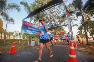 BIB: 
                            <button type="button" onclick="openModal(3451995)" class="btn btn-primary btn-sm float-right btn-popup" data-toggle="modal" data-target=".modal-high-quality">
                        <i class="fas fa-shopping-cart"></i> Add to Cart
                    </button>
                                            <button type="button" onclick="isThisMe(3451995, true)" class="btn btn-success btn-sm float-right btn-popup btn-isme hidden" data-toggle="tooltip" data-placement="bottom" title="นี่คือรูปของคุณใช่ไหม คลิกที่นี่เพื่อเอาเข้าอัลบั้ม">
                        <i class="fas fa-plus"></i> Add to album
                    </button>
                    <button type="button" onclick="isThisMe(3451995, false)" class="btn btn-warning btn-sm float-right btn-popup btn-isnotme hidden">
                        <i class="fas fa-ban"></i> Remove from album
                    </button>