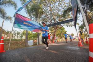 BIB: 
                            <button type="button" onclick="openModal(3451822)" class="btn btn-primary btn-sm float-right btn-popup" data-toggle="modal" data-target=".modal-high-quality">
                        <i class="fas fa-shopping-cart"></i> Add to Cart
                    </button>
                                            <button type="button" onclick="isThisMe(3451822, true)" class="btn btn-success btn-sm float-right btn-popup btn-isme hidden" data-toggle="tooltip" data-placement="bottom" title="นี่คือรูปของคุณใช่ไหม คลิกที่นี่เพื่อเอาเข้าอัลบั้ม">
                        <i class="fas fa-plus"></i> Add to album
                    </button>
                    <button type="button" onclick="isThisMe(3451822, false)" class="btn btn-warning btn-sm float-right btn-popup btn-isnotme hidden">
                        <i class="fas fa-ban"></i> Remove from album
                    </button>