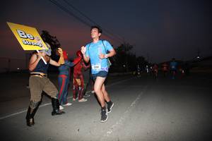 BIB: 208
                            <button type="button" onclick="openModal(3494183)" class="btn btn-primary btn-sm float-right btn-popup" data-toggle="modal" data-target=".modal-high-quality">
                        <i class="fas fa-shopping-cart"></i> Add to Cart
                    </button>
                                            <button type="button" onclick="isThisMe(3494183, true)" class="btn btn-success btn-sm float-right btn-popup btn-isme hidden" data-toggle="tooltip" data-placement="bottom" title="นี่คือรูปของคุณใช่ไหม คลิกที่นี่เพื่อเอาเข้าอัลบั้ม">
                        <i class="fas fa-plus"></i> Add to album
                    </button>
                    <button type="button" onclick="isThisMe(3494183, false)" class="btn btn-warning btn-sm float-right btn-popup btn-isnotme hidden">
                        <i class="fas fa-ban"></i> Remove from album
                    </button>